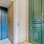 Apt Rome - Pietra
