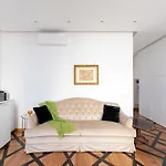 Iflat Luxury Navona Apartment
