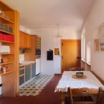 Quiet Apartment In The Heart Of Trastevere