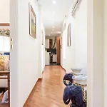 Spanish Steps Hills Apartment -Topcollection