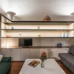 Iflat Pantheon \'S Gem