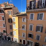 Boutique Signature Suite In The Heart Of Ancient Rome