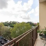 Colombo Penthouse Wi Fi Netflix Ac