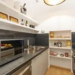 Trilussa Stylish Penthouse