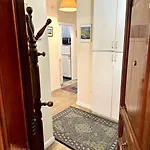 HostMe Piazza di Spagna apartament