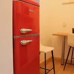 Modern Comfy Apartment With Terrace Near San Paolo