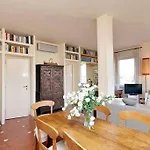 Sant\'Onofrio Terrace Apartment