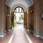 The Best Rent - Spacious One-Bedroom Apartment Near Colosseum