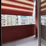 Ych-Trendy Flat Near Marconi