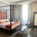 Stay Fine Holiday\'S House