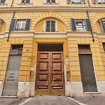 Napodano Apartments - Roma