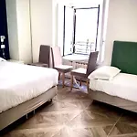 900 Liberty Rooms