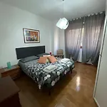 Tra Le Mura Di Roma