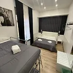 Frale Home In Rome