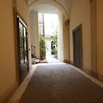 Il Nido Sui Tetti Di Piazza Navona