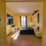 Residenze Serventi Longhi