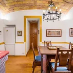 The British Corner, Central Cozy Loft With Garden 10 Min From Center