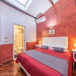 Room In Bb - Skylight Double Room In History House