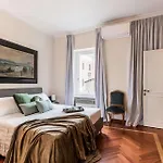 The Best Rent - One-Bedroom Apartment In A Quiet, Classically Styled Corner Near The Quirinale