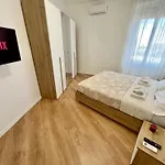 Pyramidhouse Rome - Apartment 100Mq With View - 2Km From The Colosseum