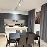 Luxury House In Roma Nicolo V 120 Mq