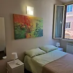 Trevi Fountain Big Apartment