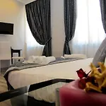 Roma Veneto Relais