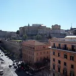 St. Peter Luxury Flat