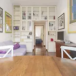 Trastevere Elegant Apartment