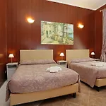 Houspitality Flowers B&B