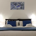 Exclusive Central Apartment 48