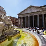 Roof Terrace Coppelle Pantheon