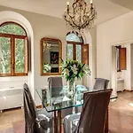 Campo di Fiori 2 bedroom Via Giulia