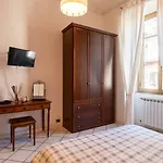 Bluenine Rome Apartment