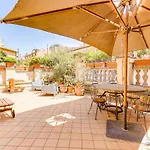 Colosseum Terrace Apartment