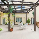 Aeterno Eco Guest House