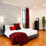 Enchanting Jacuzzi Suite Trastevere