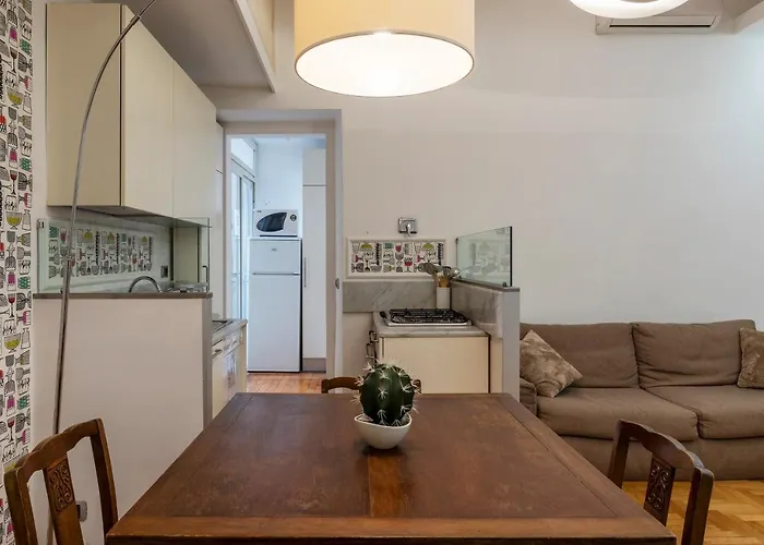 Piazza San Cosimato & Trastevere Apartment