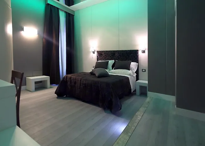 Piccolo Di Piazza Di Spagna Suites