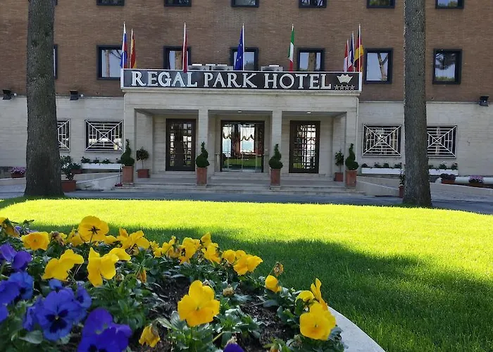 Regal Park Hotel