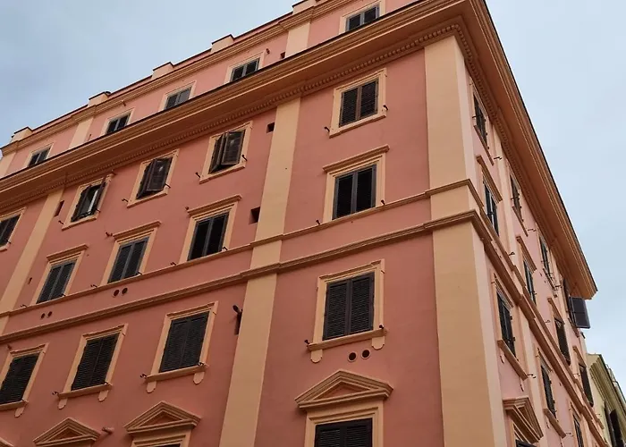 Colosseum 20 Apartment