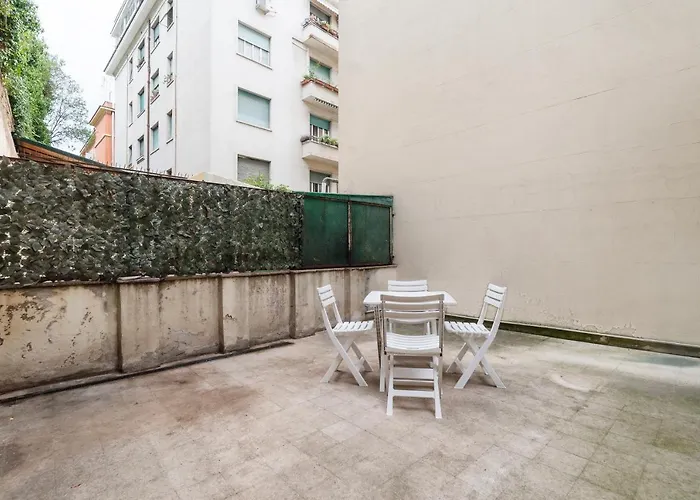 Rione Monti Terrace Apartment