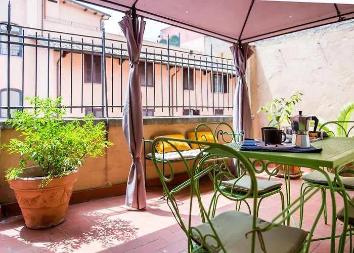 Spacious With Sunny Terrace Near Vatican