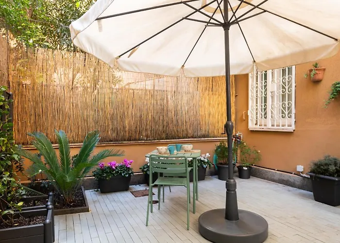 Casa Vegezio Near Vatican Museum And Metro Cipro Private Garden Check-In From 3 Pm To 10 Pm