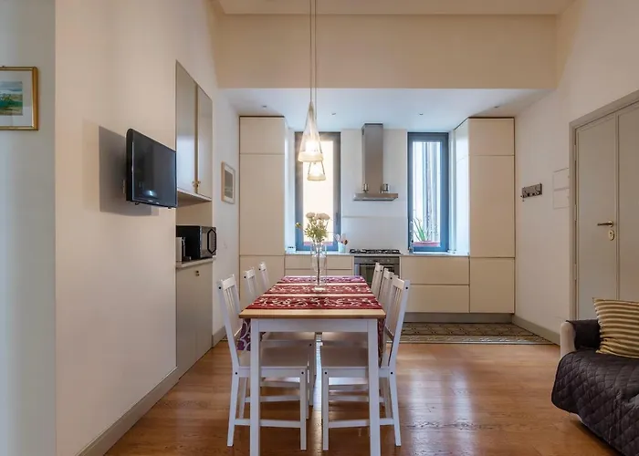 Bright & Roomy Apartment X6 - Trastevere District