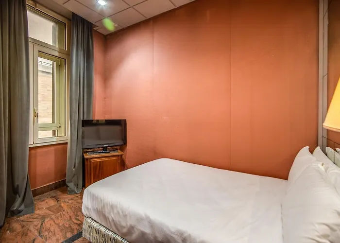 Castro Pretorio Easy Rooms