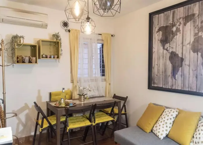 Chez-Moi - Cinzia