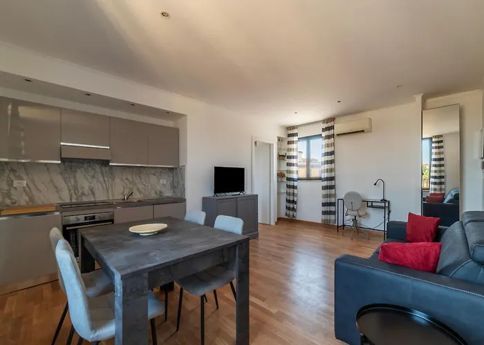 Mm San Giovanni Apartment