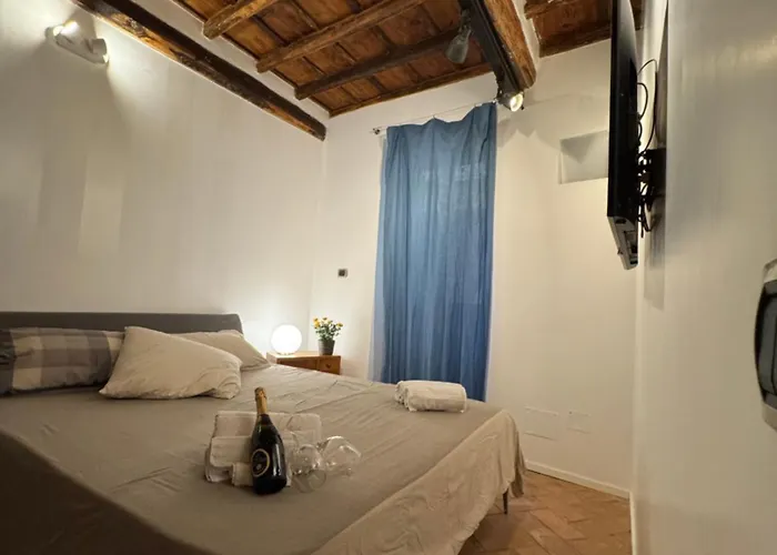 Labanca\'S Luxury Navona