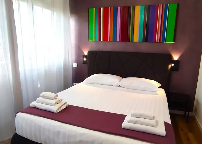 Ancient Rome Colosseum Modern And Bright Apartment
